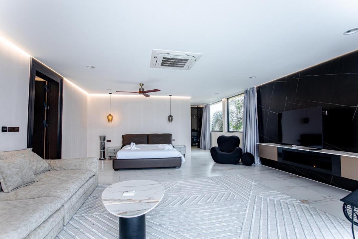 Villa California Koh Samui 7br Cinema, Spa, Gym