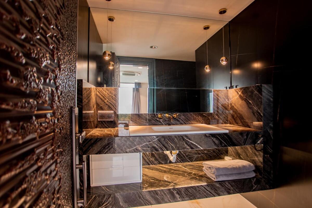 California Koh Samui 7br Cinema, Spa, Gym Villa *